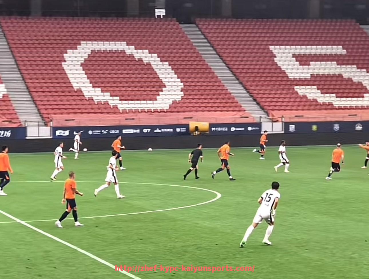 ky开云体育-火箭队与爵士队精彩比赛录像及技术点评